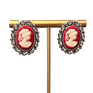 💎2/$30💎 Red and White Cameo Rhinestone Silver Stud Earrings